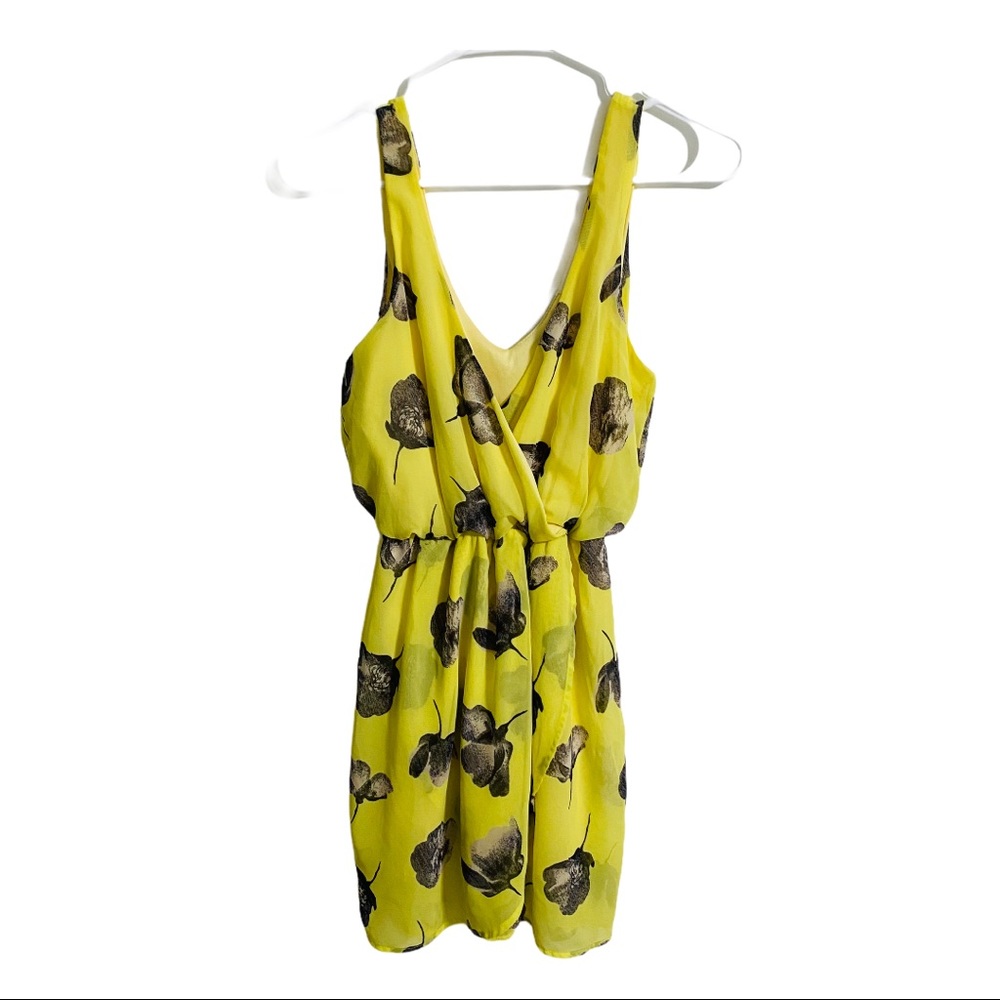 4/$25 Lush Sleeveless Floral Dress